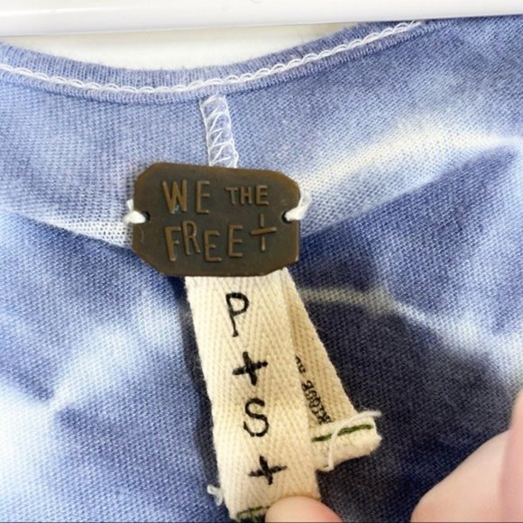 FREE PEOPLE Tie Dye Sharkbite Hem Tee Top Small - Picture 4 of 6